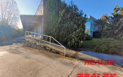 Sklad s administratívou v Nitre na predaj