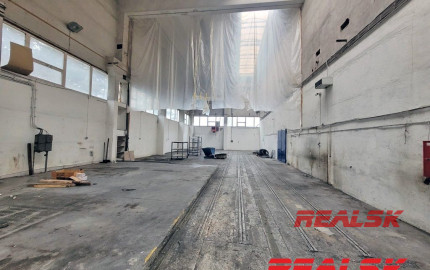 Priestory pre výrobu a skladovanie s mostovým žeriavom alebo bez, v Nitre na prenájom