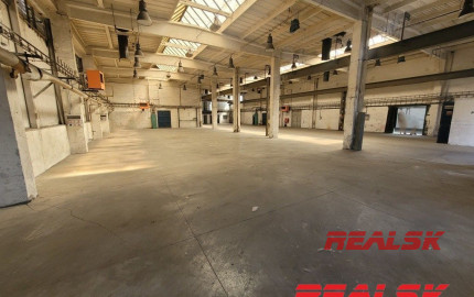 Výrobno-skladové priestory s mostovým žeriavom v Nitre na prenájom