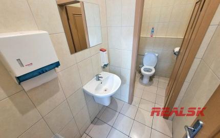 Administratívna budova v centre Nitry na prenájom