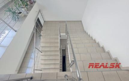 Administratívna budova v centre Nitry na prenájom