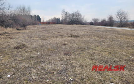 Komerčný pozemok v Nitre na predaj