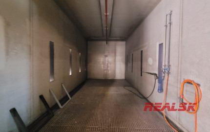 Hala s lakovňou v Nitre na predaj