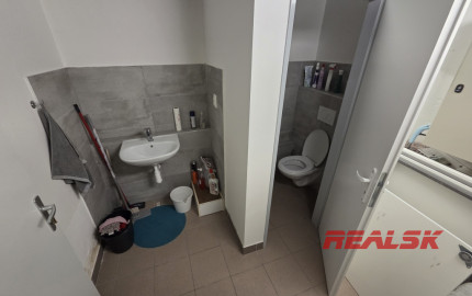 Obchodný priestor na Klokočine na prenájom