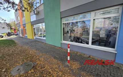 Obchodný priestor na Klokočine na prenájom