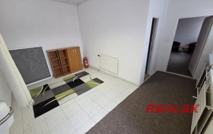 Kancelárske priestory na prízemí v Nitre na prenájom