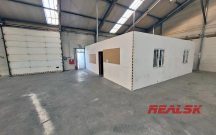 Výrobná hala so zázemím v Nitre na prenájom