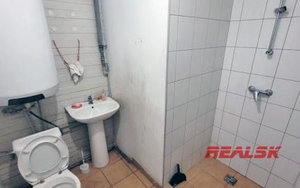 Výrobná hala so zázemím v Nitre na prenájom