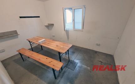 Výrobná hala so zázemím v Nitre na prenájom