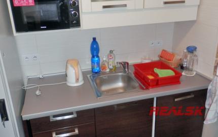 Kancelárie s garážovým parkovaním v centre Nitry na prenájom