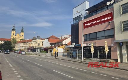 Prevádzkové priestory v centre Nitry na prenájom