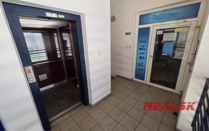 Prevádzkové priestory v centre Nitry na prenájom