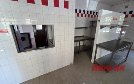 Prenájom reprezentatívnej komerčnej budovy s terasami v absolútnom centre Nitry