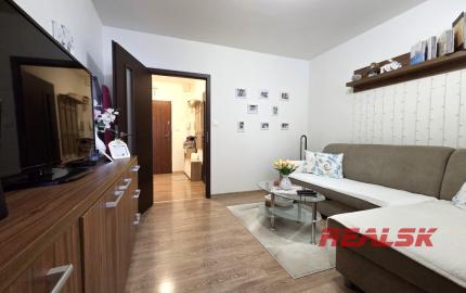 2 izbový byt upravený na 3 izbový - Chrenová, top lokalita