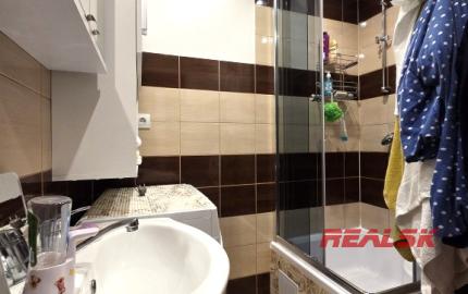 2 izbový byt upravený na 3 izbový - Chrenová, top lokalita
