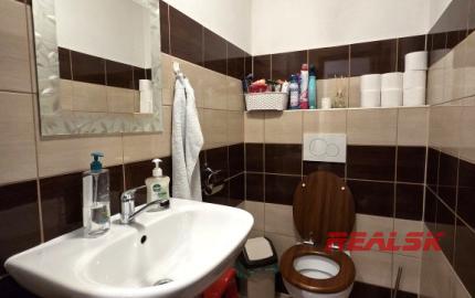2 izbový byt upravený na 3 izbový - Chrenová, top lokalita