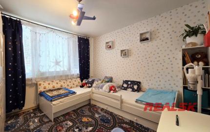 2 izbový byt upravený na 3 izbový - Chrenová, top lokalita