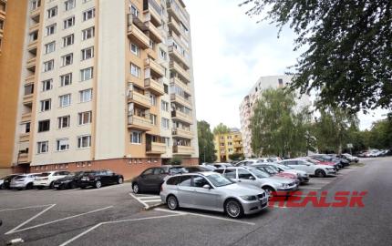2 izbový byt upravený na 3 izbový - Chrenová, top lokalita