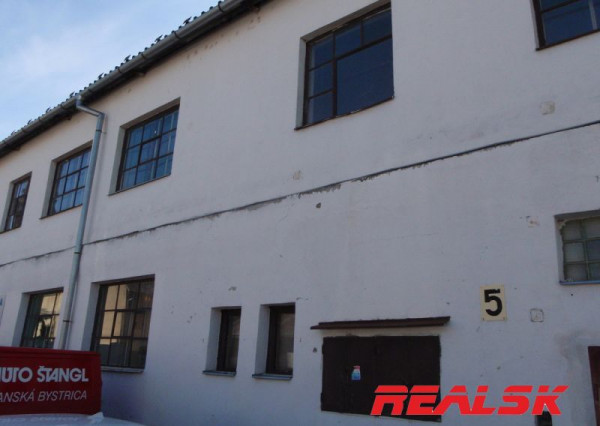 Skladové priestory prenájom Sliač