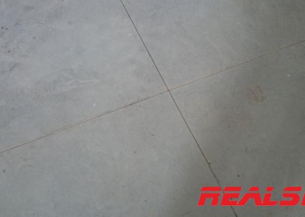 Hala 847 m2 na Zvolenskej ceste