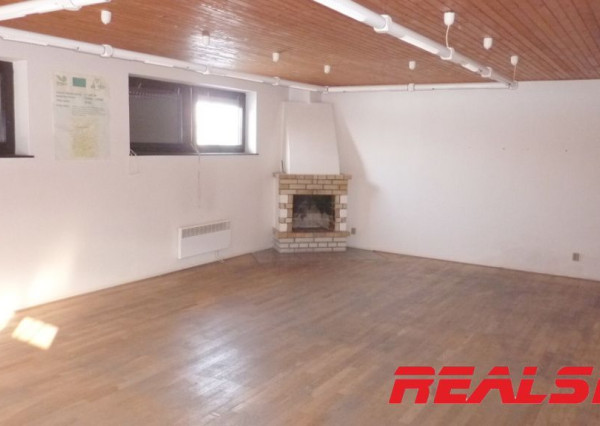 Priemyselný areál Sliač