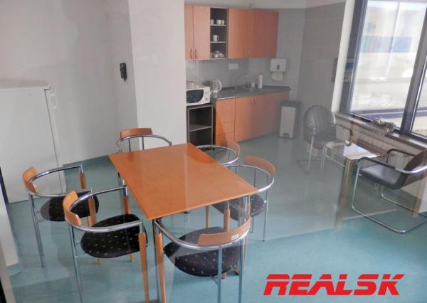 Kancelária v centre Nitry na prenájom