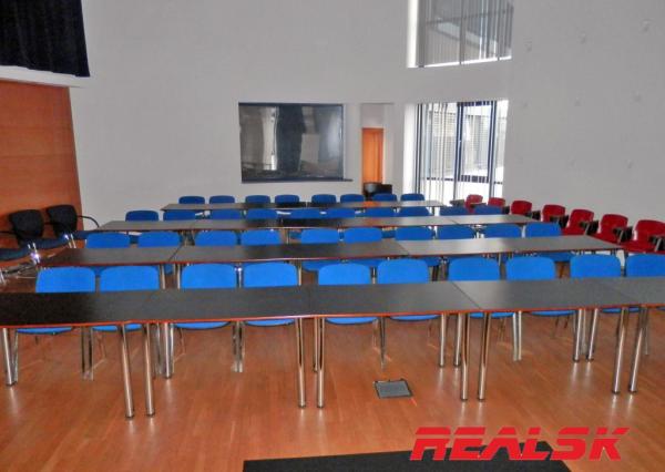 Kancelária v centre Nitry na prenájom