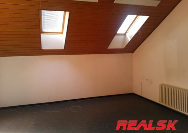 Kancelárie 38m2 v centre mesta Detva