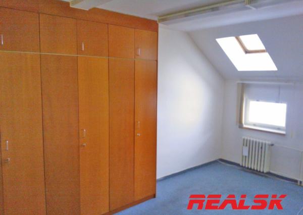 Kancelárie 66m2 v centre mesta Banská Bystrica