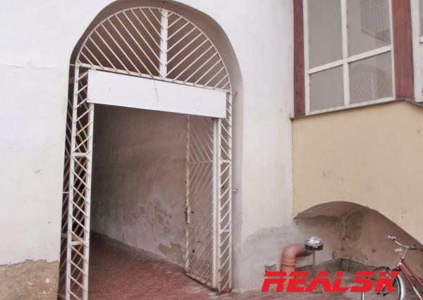 Kancelárie 130m2 v centre mesta Banská Bystrica