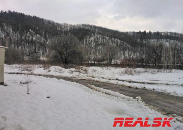 Pozemok 10800m2 pre výrobu a priemysel