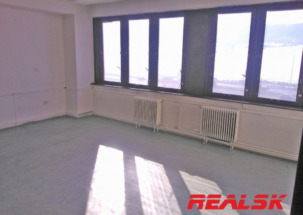 Kancelárie 36m2 na okraji mesta Zvolen