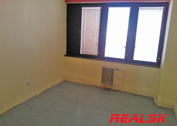 Priestory 130m2 vhodné na fitness, kancelárie Zvolen