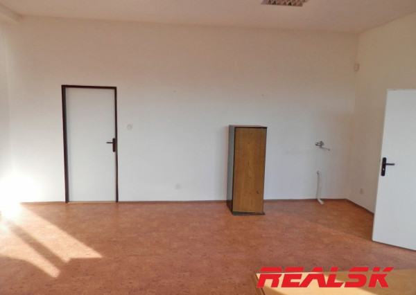 Na prenájom výrobný a skladový objekt – Nitra