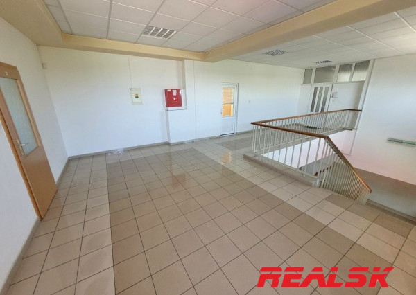 Na prenájom výrobný a skladový objekt – Nitra