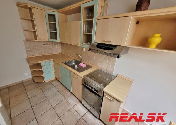 4-izbový zariadený mezonet v Nitre na prenájom