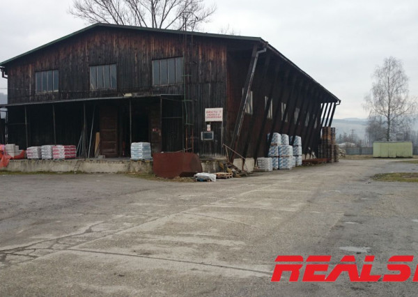 Priemyselný areál 11080m2 na predaj