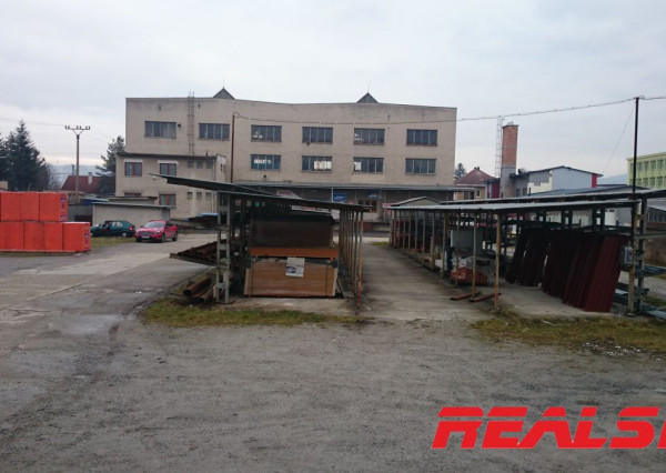 Priemyselný areál 11080m2 na predaj
