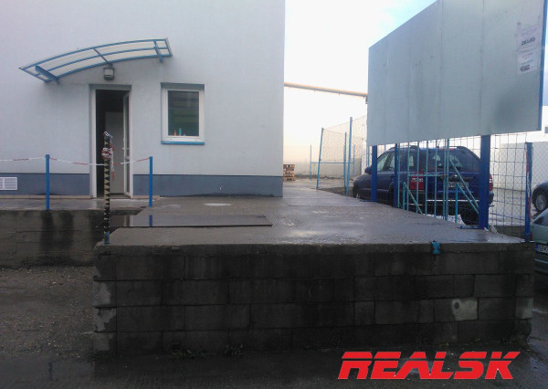 Priestory 1000m2 na výrobu alebo obchod