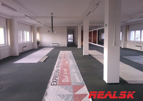 Priestory 700m2 na výrobu alebo obchod