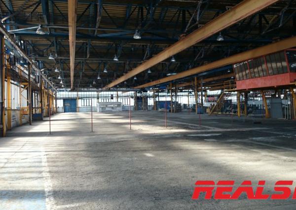 Hala 9400m2 na predaj