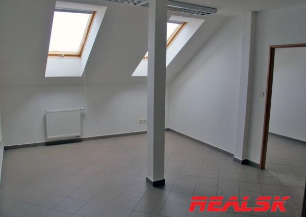 Kancelárie na pešej zóne v Nitre na prenájom