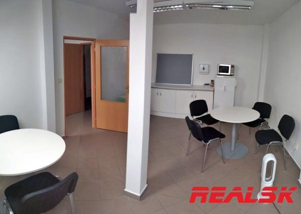 Kancelárie na pešej zóne v Nitre na prenájom