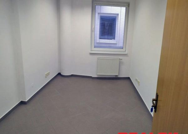 Kancelárie na pešej zóne v Nitre na prenájom