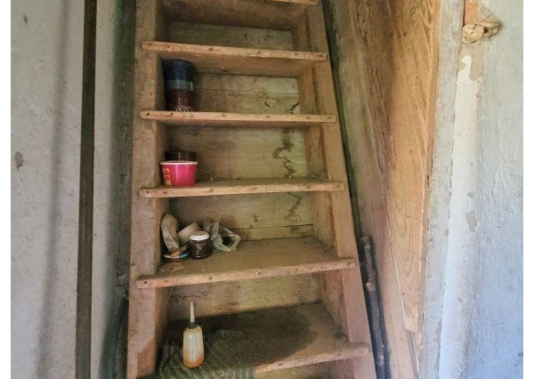 Dva rodinné domy s veľkým pozemkom v Lehote na predaj