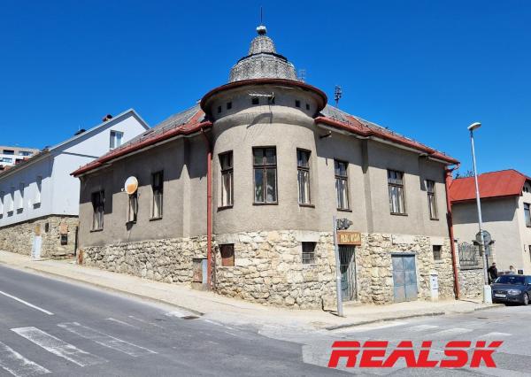 Rodinný dom v centre Banskej Bystrice na predaj