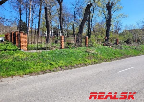 Pozemok pre bytovú výstavbu v Nitre na Zobore na predaj