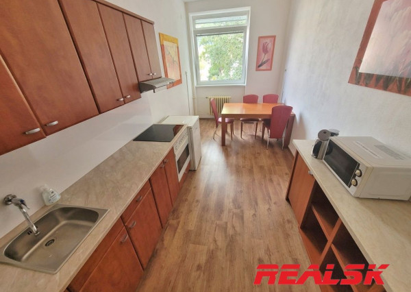 Kancelárie od 12 do 100 m2 v Nitre na prenájom