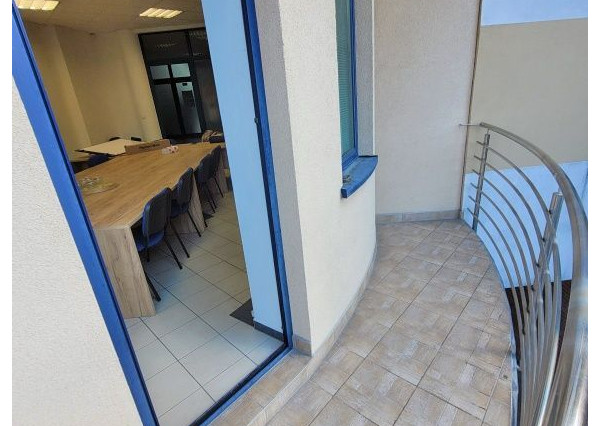 Kancelárske priestory na Svätoplukovom námestí v Nitre na prenájom