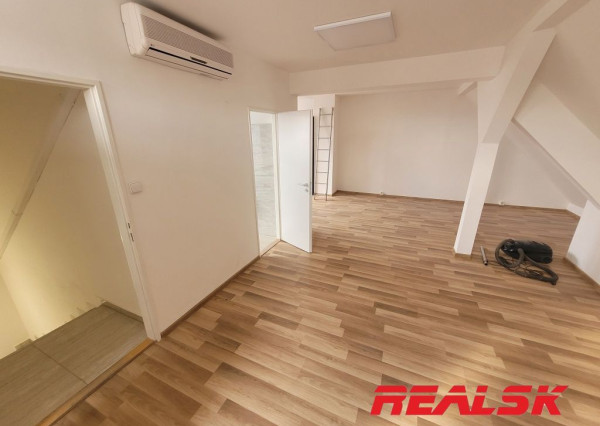 Dom pre administratívne a obchodné účely v Nitre na prenájom